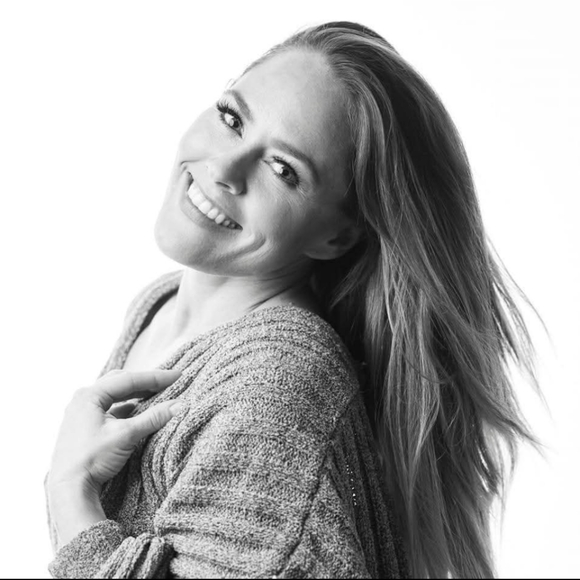 Meet your Posher, Kathryne - Picture 4 of 4